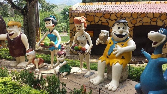 flinstones family, statues, pedro